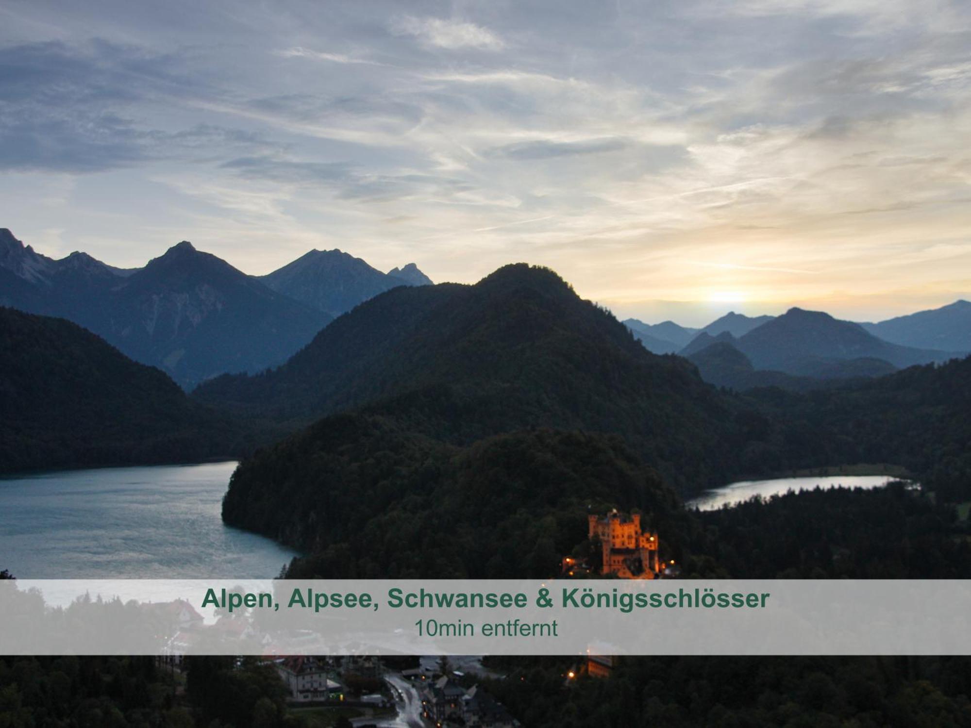 Chalet - Ferienwohnungen - Biohof Stoeger - Panoramasuedbalkon - Grandiose Aussicht Auf See, Berge Und Schloss Neuschwanstein Rieden Exterior foto